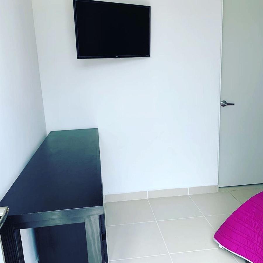 Lofts Zaragoza 호텔 시우다드 발레스 외부 사진